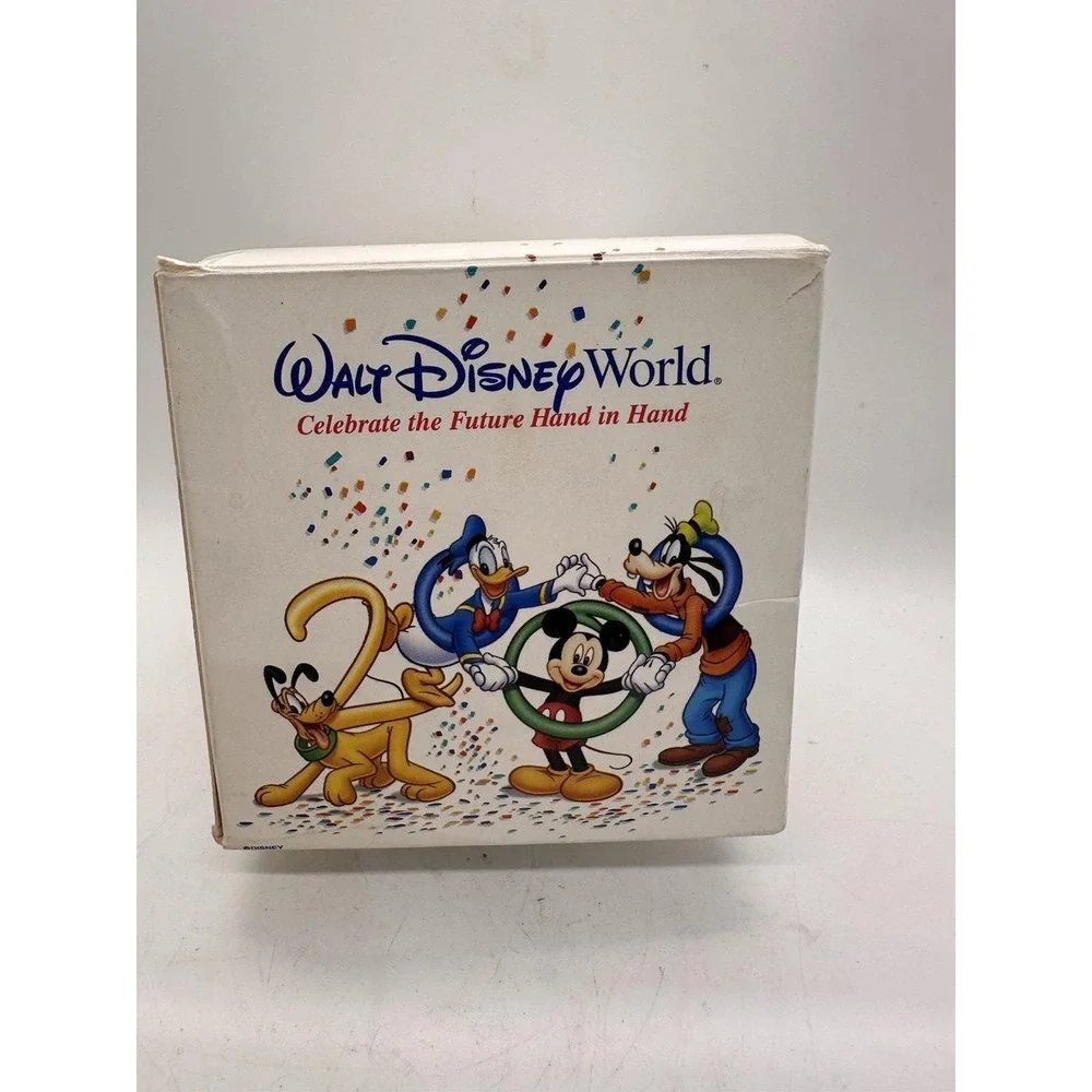 Vintage Disney World 2000 Epcot Spaceship Earth Candle Sealed NOS In Box